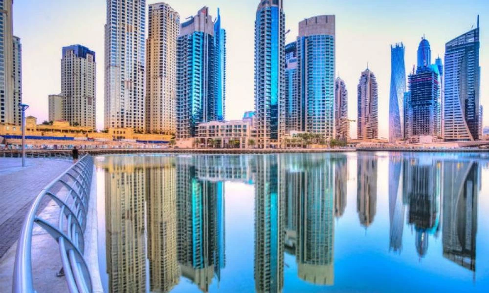 Τουρισμός... για εμβόλια: Βρετανοί ταξιδεύουν στο εξωτερικό για «πολυτελείς διακοπές εμβολιασμού»